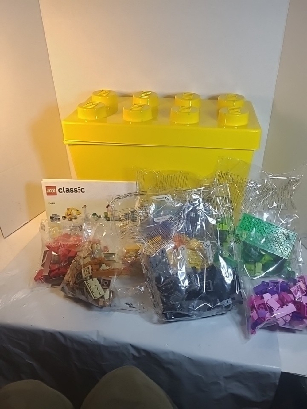 LEGO Classic Large Creative Brick Storage Box 10698 Building Toy Set Open Box